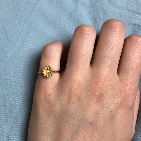 Floral Rings - Picture 2 of 3